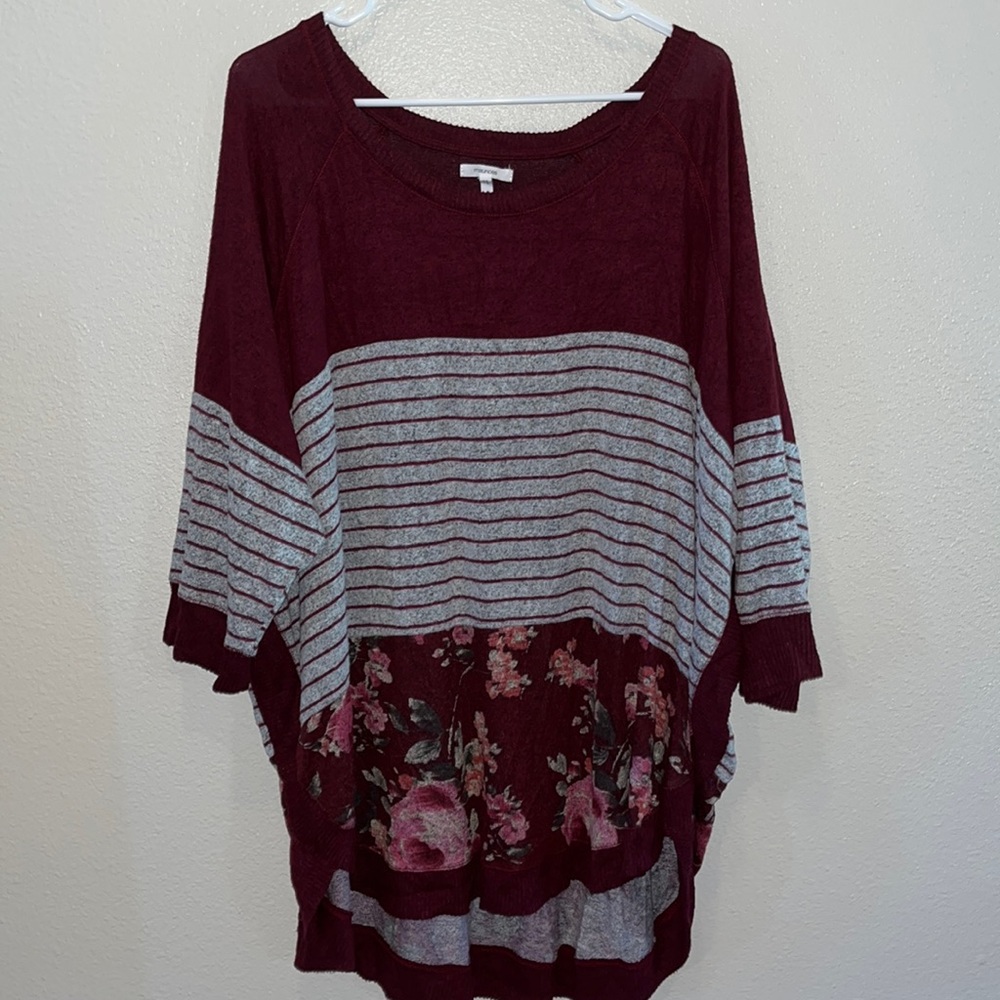 Women's Burgundy and Gray Striped Floral Top